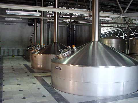 豪鲁3000L啤酒厂设备