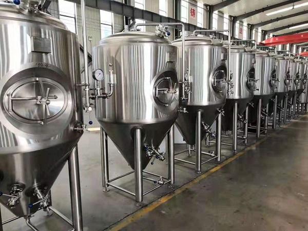 啤酒厂发酵设备